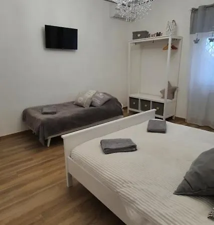 Da Nonna Maria Apartmán *